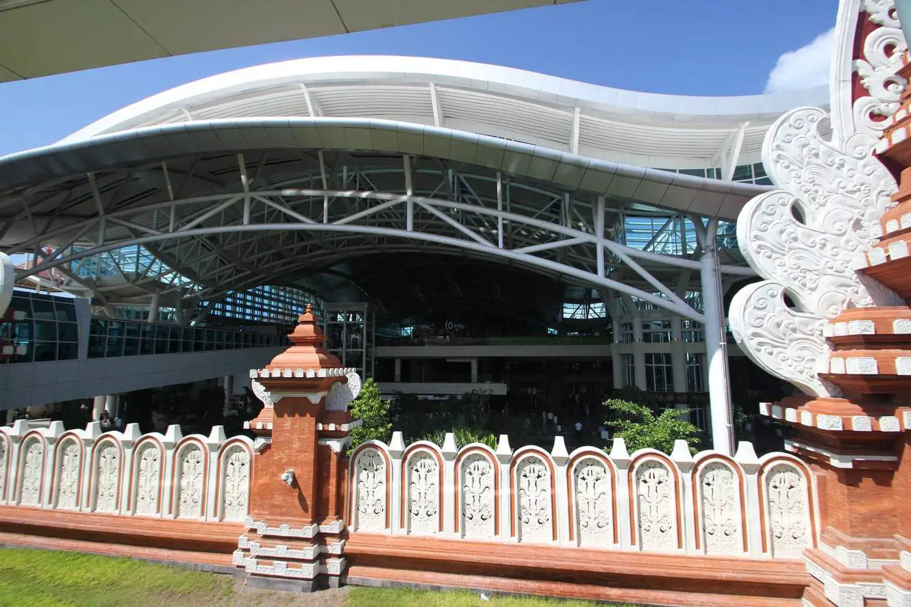 Bali Airport Denpasar - Arrival & Departure Tax, Transfers & Taxi Service